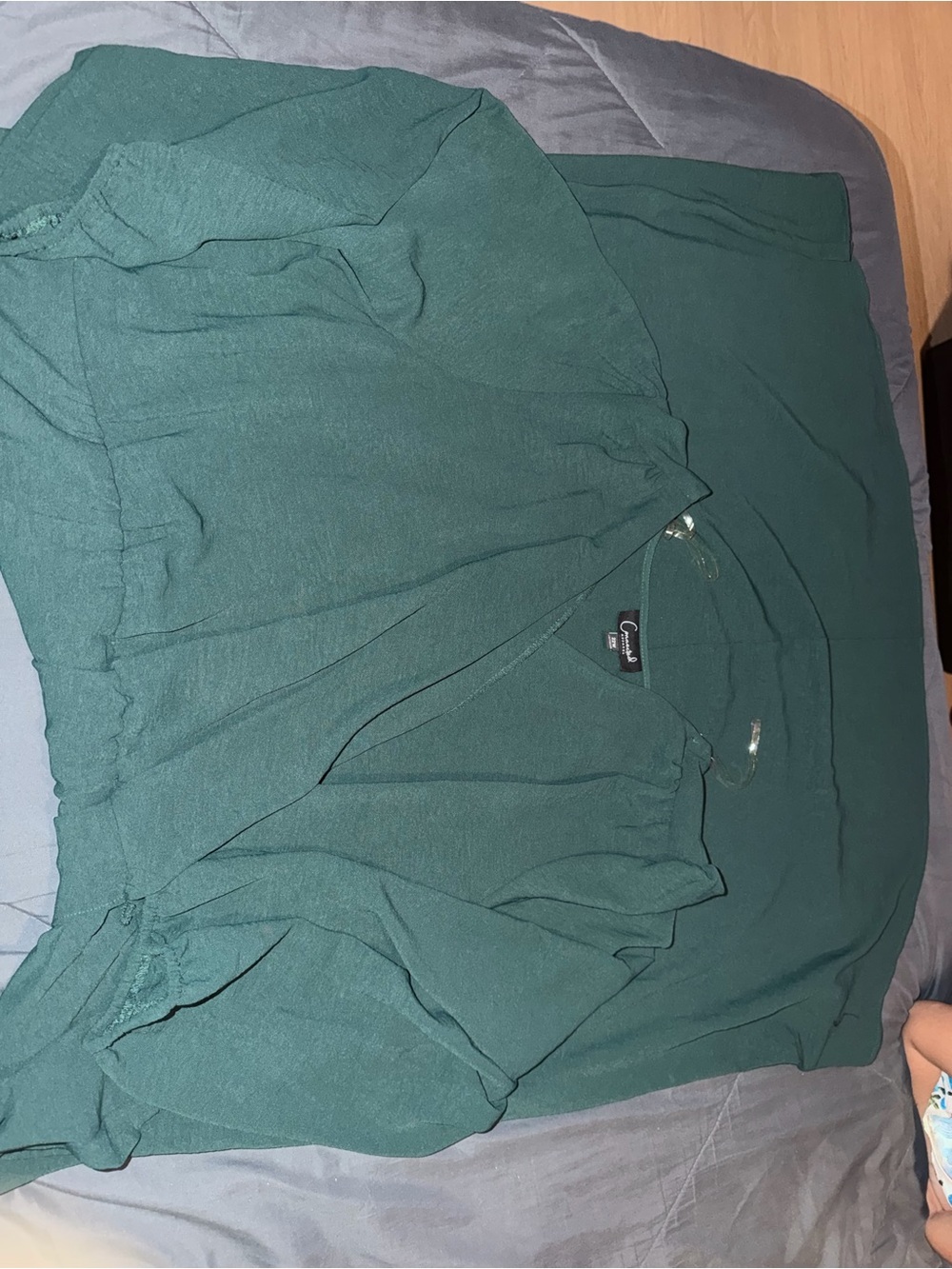 connected apparel Teal Green Ruffle V-Neck Long Sleeve Blouse